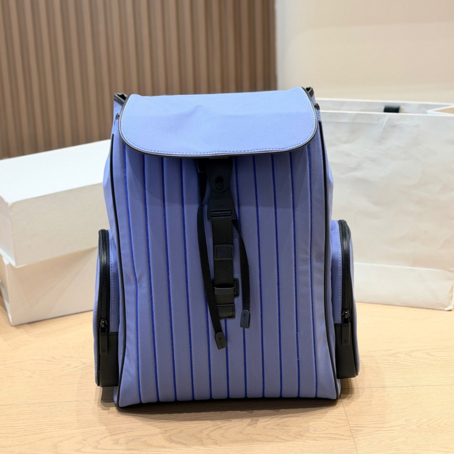 Sacs à dos de créateur Sac classique Porte-documents Flip Sac à dos unisexe Sac d'école en cuir de toile Voyage Sacs à main d'escalade Sac à dos