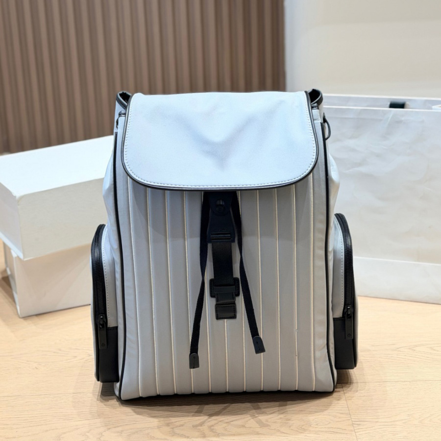 Sacs à dos de créateur Sac classique Porte-documents Flip Sac à dos unisexe Sac d'école en cuir de toile Voyage Sacs à main d'escalade Sac à dos