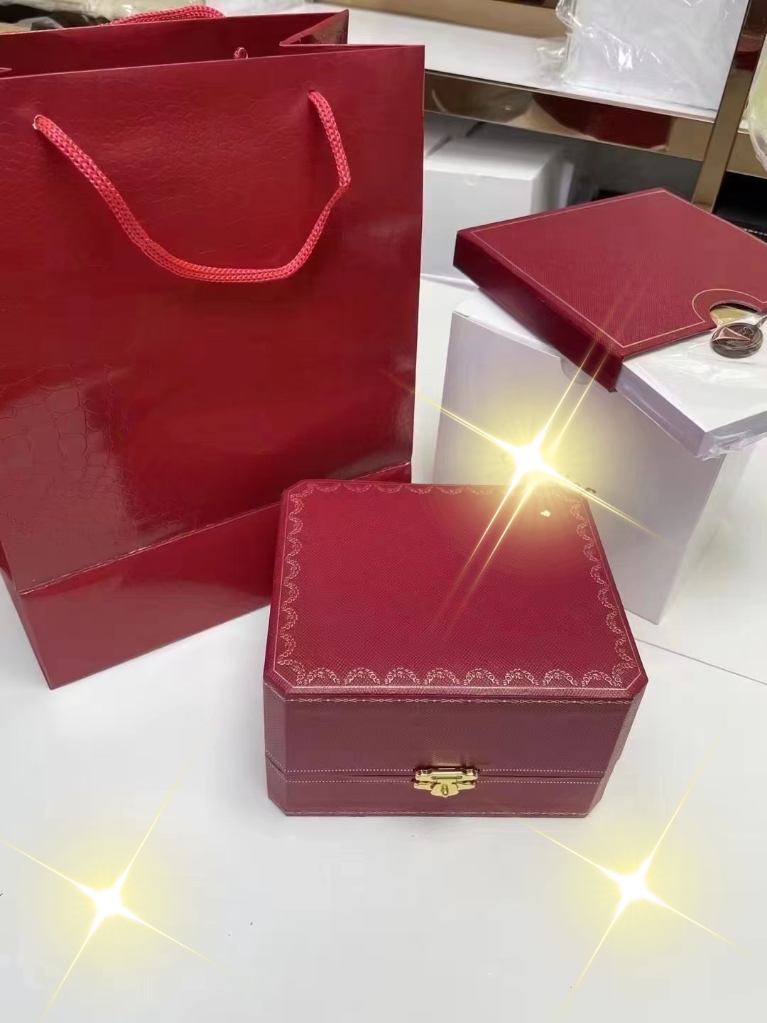 Box Top Quality Boxes CAR watch Original Box Accessories wholesale montre Watches Booklet Card Tags and Papers In English Swiss Watches Boxes Many a