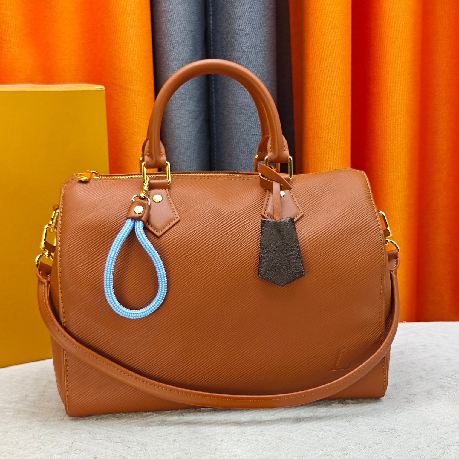 2026 Spring New Luxury Bag designer Pillow Bag tote bag high quality leather paired with removable chain Arrivals shoulder bag luxury handbag