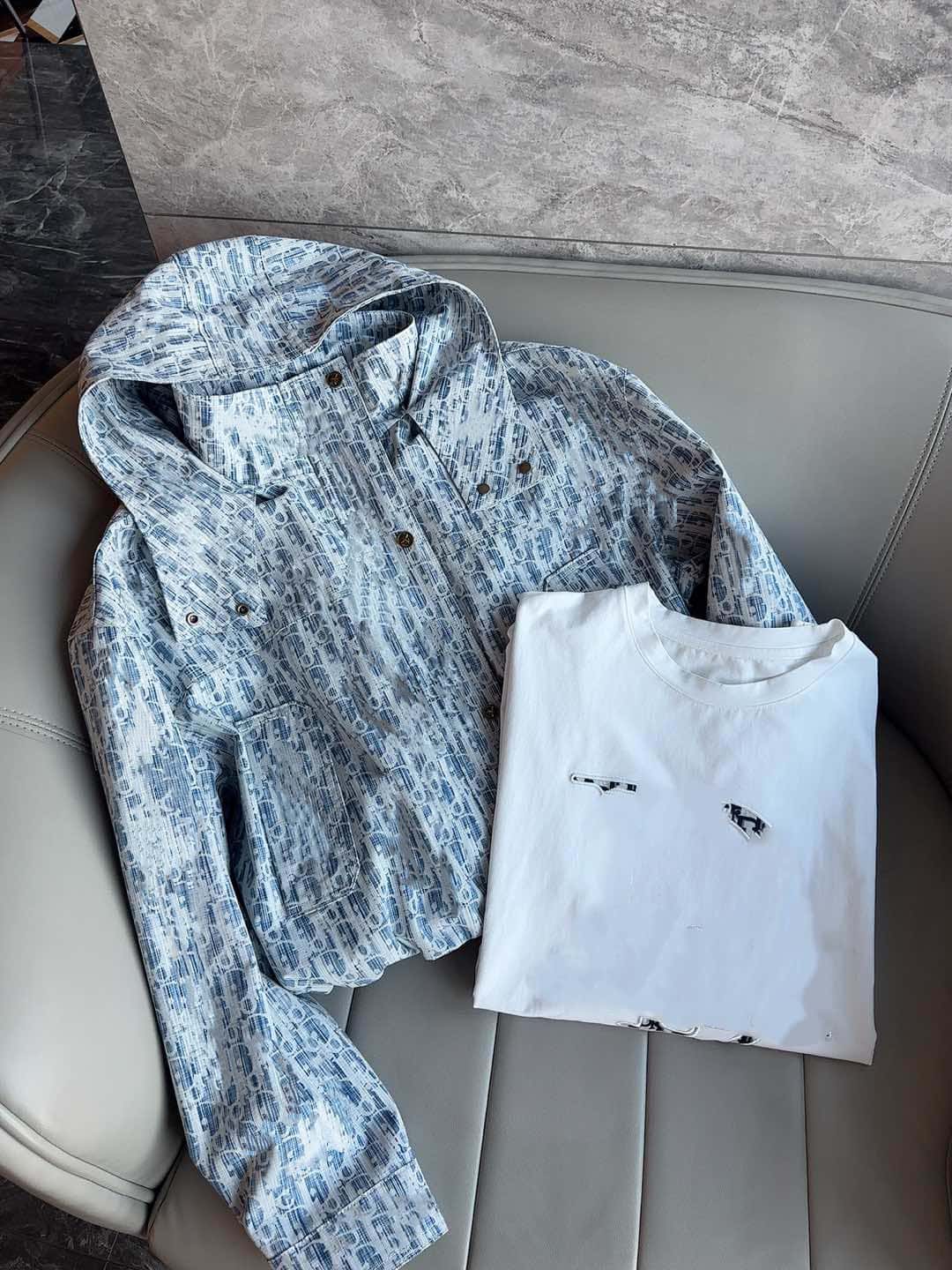 Women Blue White Jacquard Print Hooded Short Jacket Oversized Button Up Big Pocket Lightweight Spring Autumn Outer Coat