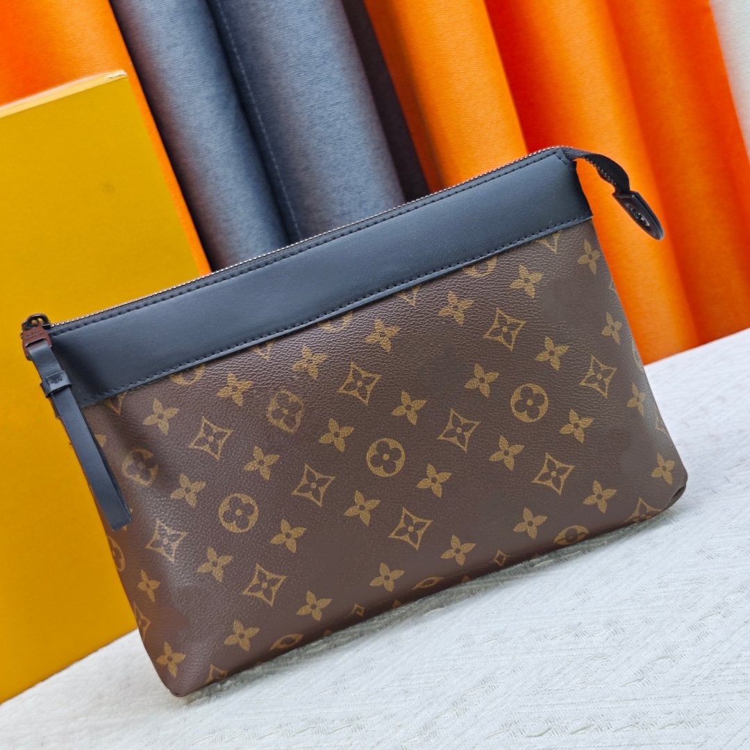 10A Designer bag womens mens Genuine Leather Pochette Voyage Souple Travel Toiletry Pouch Makeup bags Clutch Bags Waterproof Cosmetic Cases wallets