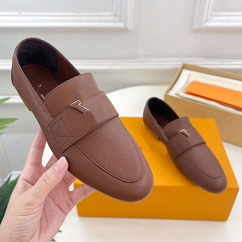 LOAFERS Womens Luxury Cowhide Flat Bottomed Loafers 1AITYP Classic Exquisite Hollow Metal Pattern On The Upper Of The Shoe Italian Genuine Leather O