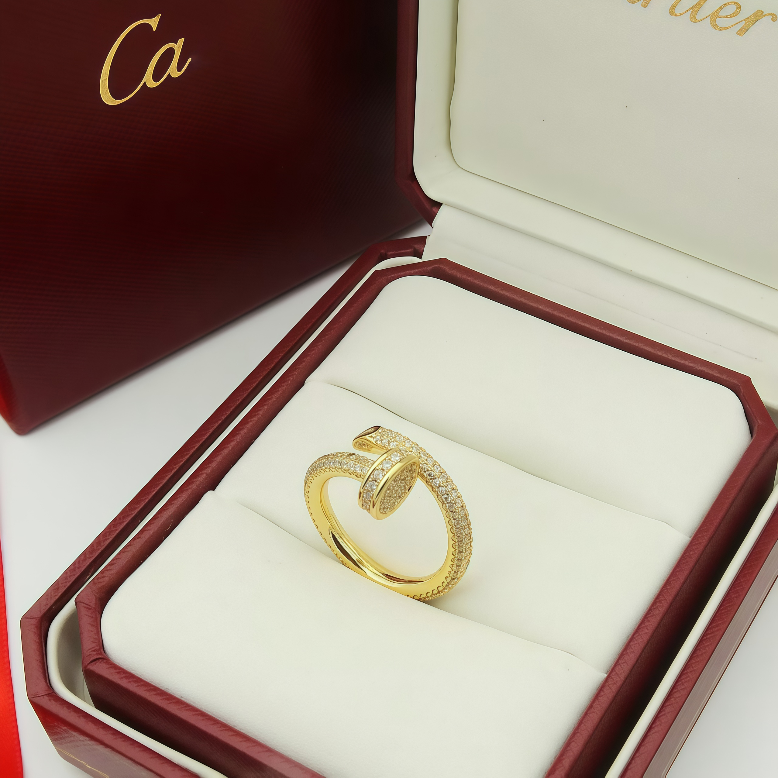 Designer rings luxury rings for men and women classic diamond style fashionable and versatile unisex rings come in original gift box suitable for gi