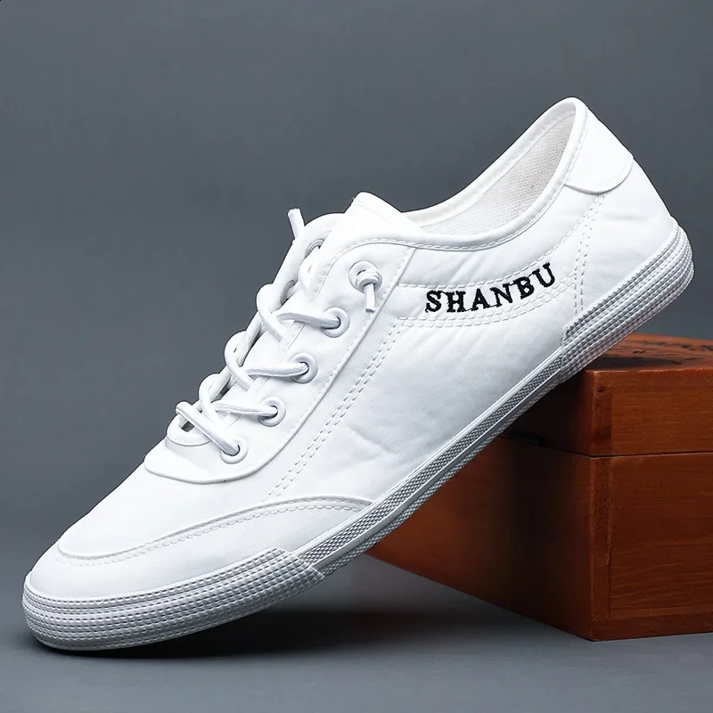 Men Shoes Flat Sneakers White Lace-Up Tenis Masculino Plus Size Mens Casual Shoes Lightweight Breathable 260702