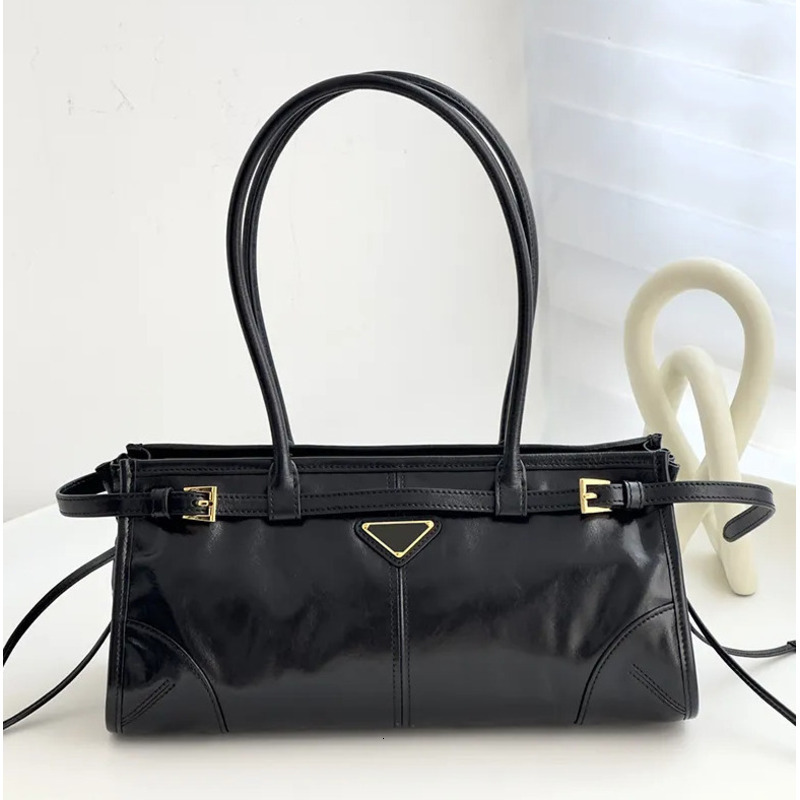 2026 Designer Bag Mini soft lux Purse edition 2005 Handbags Arque Fashion Cleo Cross Body Tote High Quality Wallets Luxury Women Wallet Envelope bag