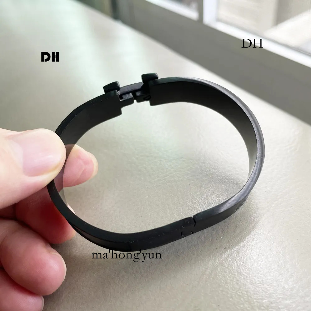 Designer Mens Bracelet Womens Bracelets Black Bangle for Men Braclets Armband Damen Gold Bangles Braclet Pulsera Bracciale Oro Bracciali QY1V YNH