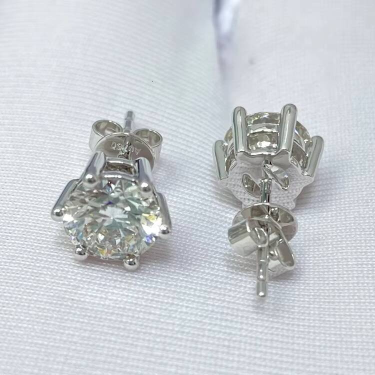 IGI GIA Vente en gros de diamants cultivés en laboratoire 18 carats CVD 1CT G VS1 chaque boucles d'oreilles à tige 2ctw