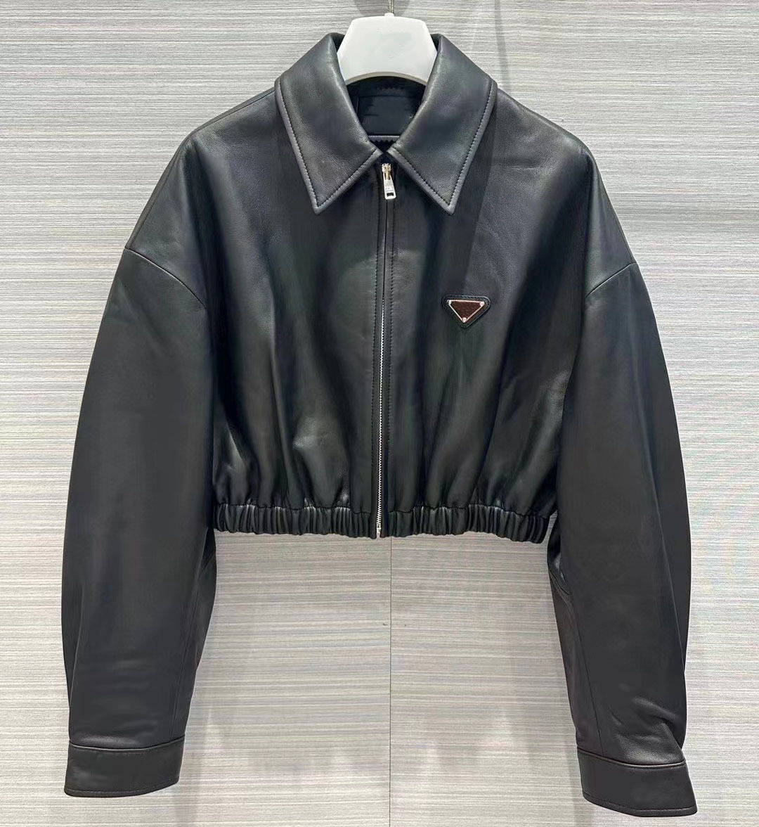Womens jacket Leather coat Triangle badge coats designer women Fashion classic leather jacket loose all-match short American street leather coat 1