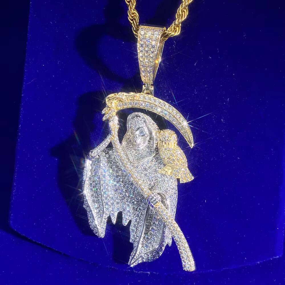Hiphop 925 Silver Black VVS Moissanite Cz Diamonds Two Tone Plated Santa Muerte Grim Reaper Death Pendant in Mexico