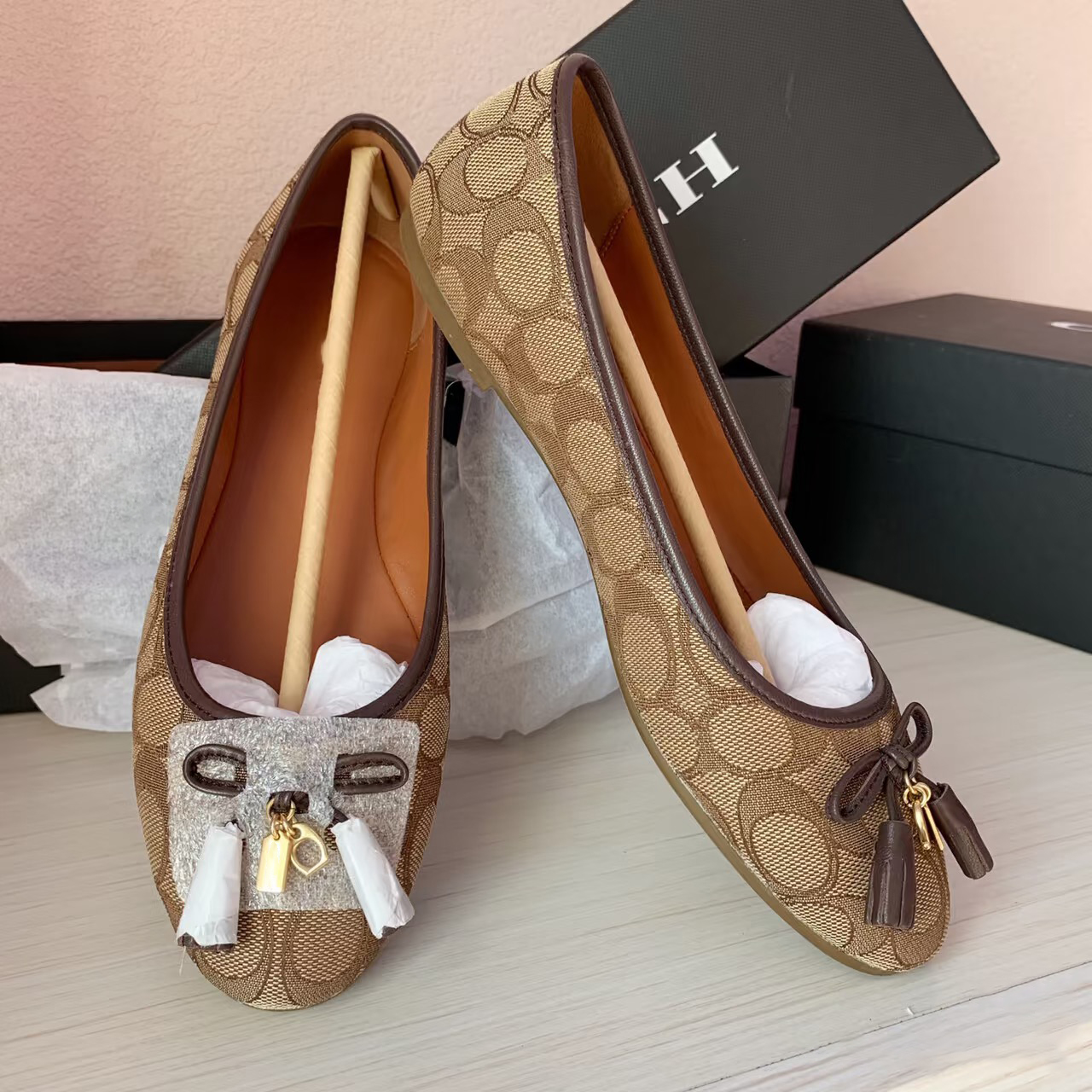 Fashion Sexy Flat shoe Designers Ballet shoes High quality casual luxurys sandal Canvas dress Women's Round sandals travel Soft espadrilles Sum
