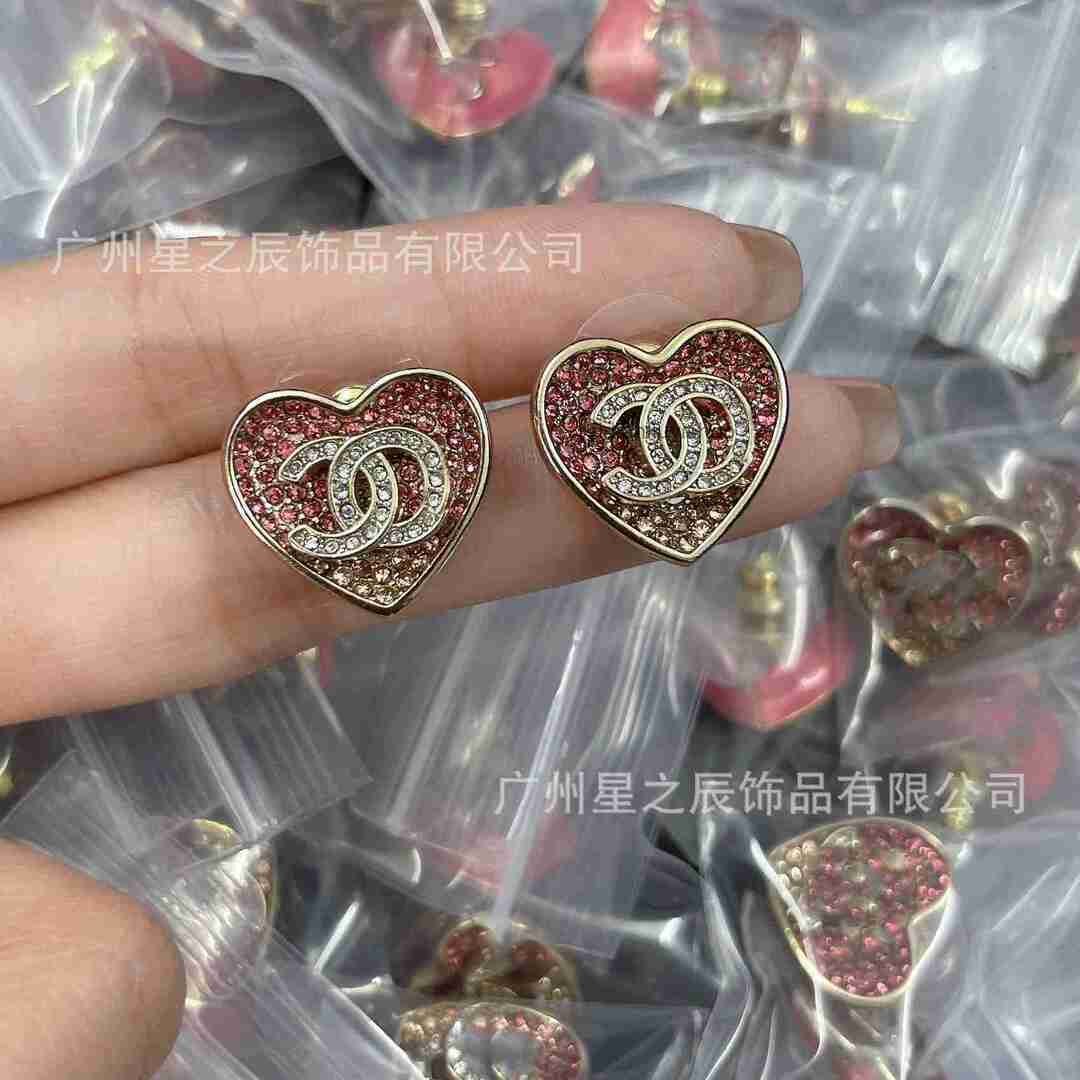 Designer Jewelry cc earrings double C gradient heart-shaped stud earrings women full diamond pink black heart-shaped earrings women