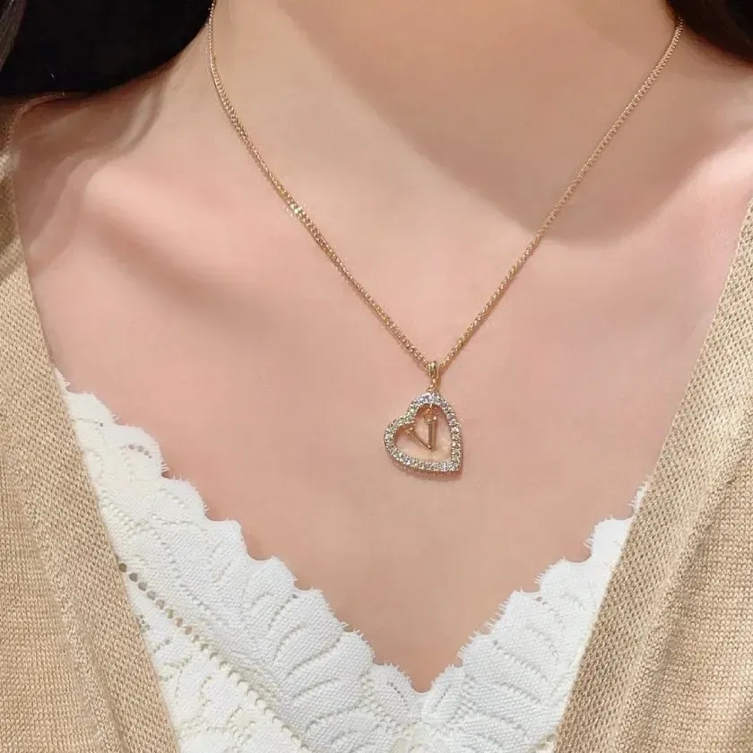 New luxury brand designer couple high-quality jewelry fashion necklace gift -588888