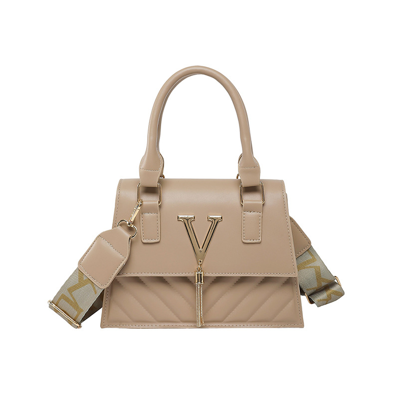 Free Shipping Worldwide luxury Designer Women Light Green Quilted Metal Lock Mini Top Handle Crossbody Handbag hot