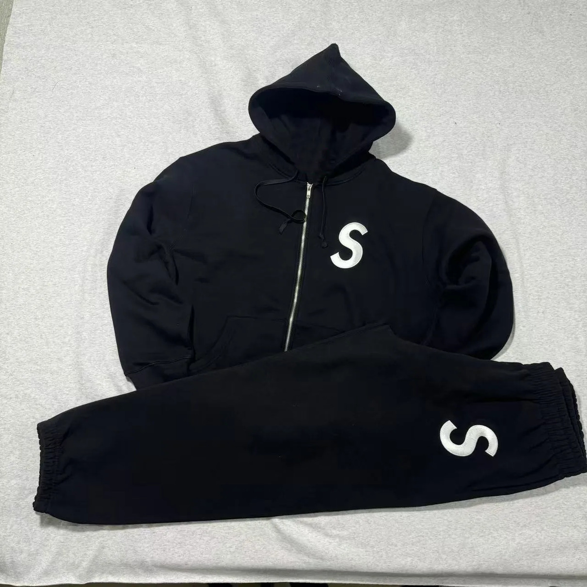 2026 new Stylish Casual Zipper Pullover with Embellishment - Available in Multiple Colors & Sizes (S-XL)