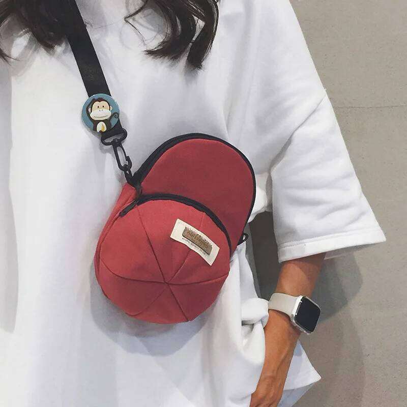 Korean Version of Ins style Versatile Women's Crossbody Ruiying Hat Trendy and Individualistic Men's Shoulder Bag