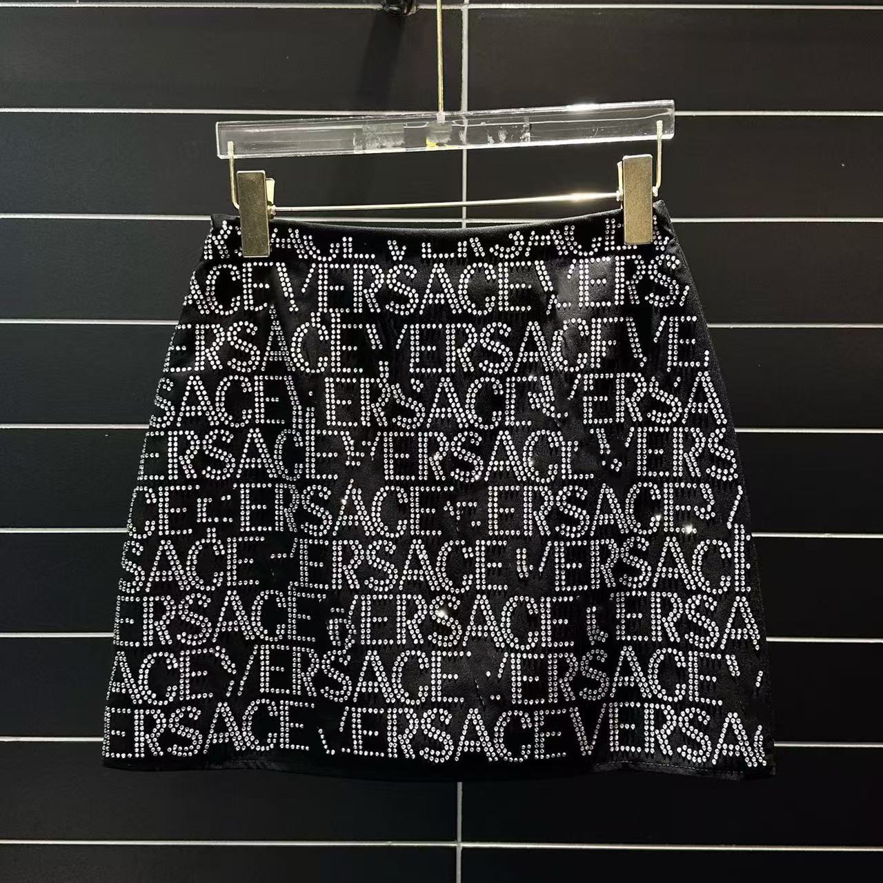 Summer designer women's two-piece black round neck T-shirt with knot details, diamond studded letter print, sexy black short skirt, high waist