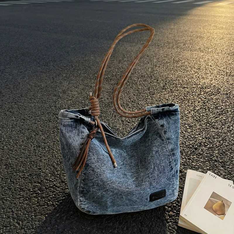 Fashion Crossbody Women Vintage Washed Denim Shoulder Bag Large Capacity Comfortable and Versatile Texture Bags for Travel X260706