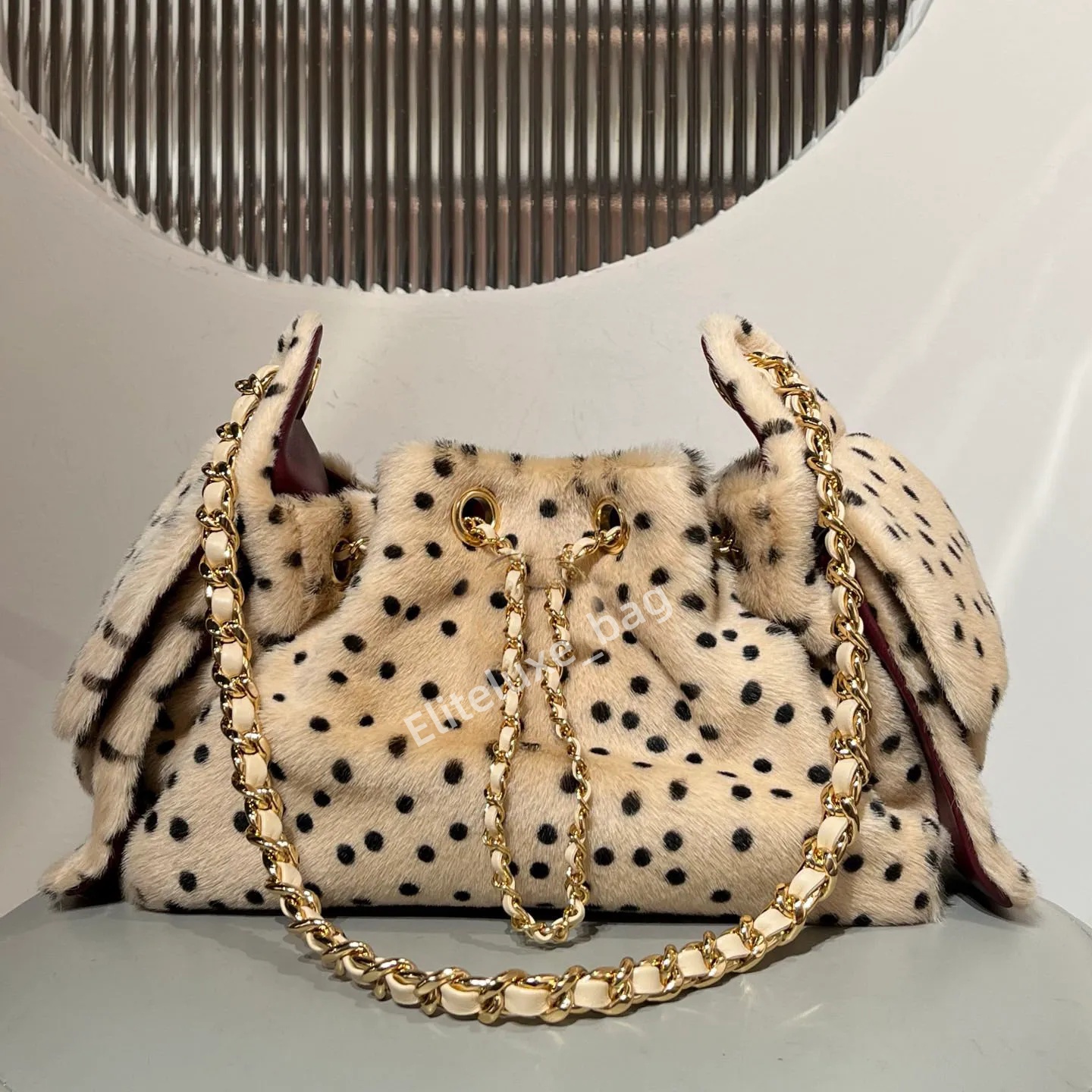 26A Series CC New Designer Leopard Print Polka Dot Plush Shoulder Bag Luxury Drawstring Chain Shoulder Bag Noble Suede Women's CF Everyday Shop