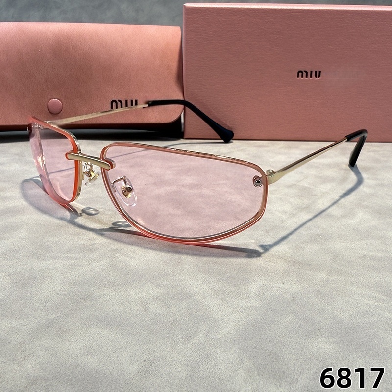 Men Classic Brand Retro women Sunglasses Luxury Designer Eyewear Metal Frame Designers Sun Woman glass lenses With box YX 6817