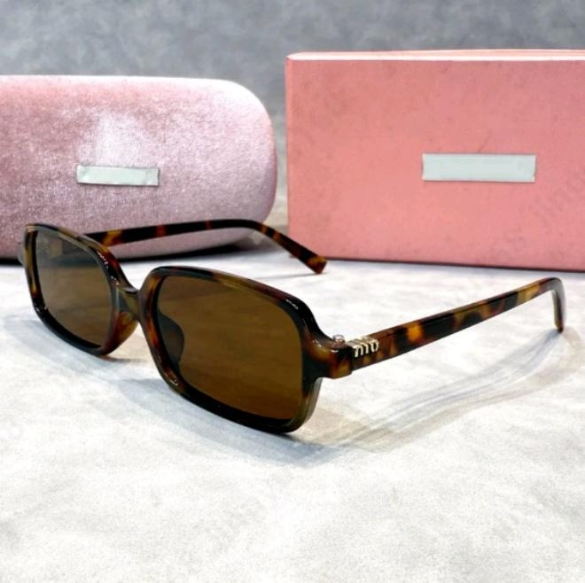Sunglases designer women sunglasses for women men classic brand Fashion luxury new explosive sunglasses retro full frame outdoor sunshade UV400 mens