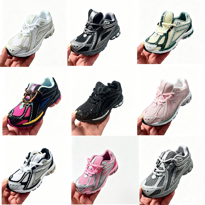 Neon Nights Chaussures de course à pied pour enfants Chrome Grade School grands garçons filles Lifestyle Sneaker Baskets pour nourrissons en mail