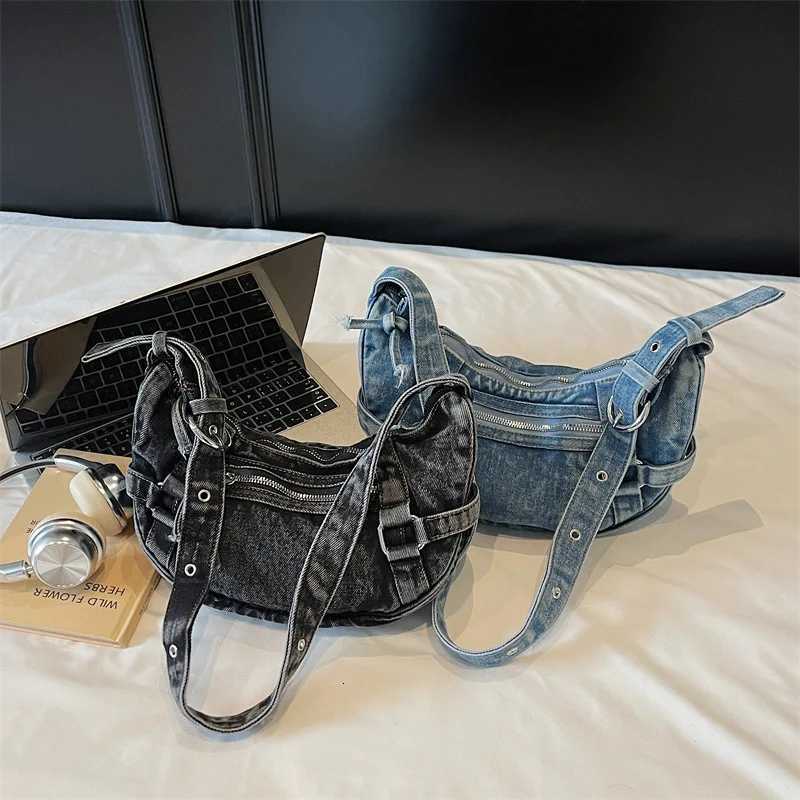 Fashion Washed Denim Shoulder Bag For Women Vintage Distress Dumpling Crossbody Bags Korean Casual Luxury Design Handbags X260706