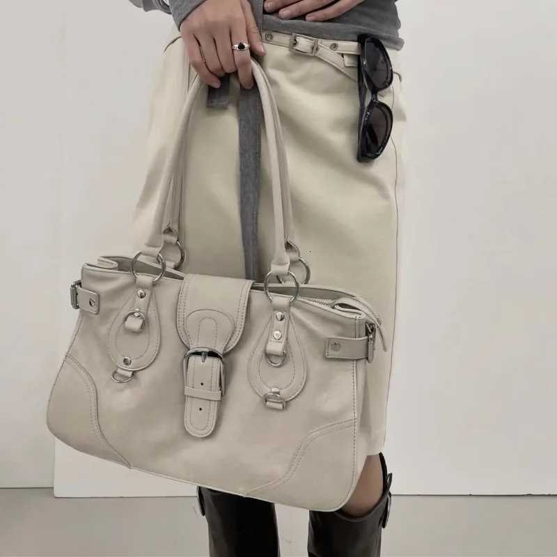 Y2K Fashion Large Capacity American Retro Versatile Motorcycle Style Single Shoulder Bag 2026 New Underarm Handbag X260706
