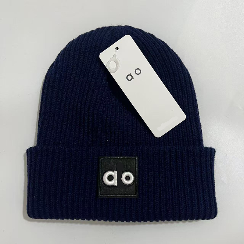 Bonnet de luxe tricoté d'hiver, casquette de créateur, bonnet classique à la mode, chapeaux d'automne habillés pour hommes, crâne, plein air, voy