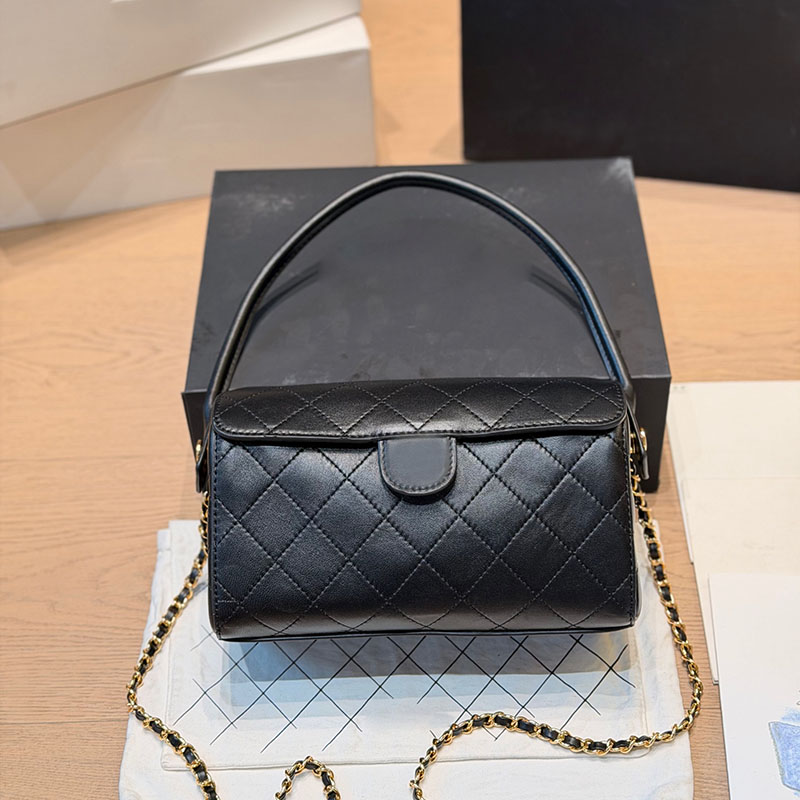 23cm Women Designer Portable Makeup Case Square Shoulder Bag Diamond Lattice Cowhide Light Gold Hardware Matelasse Chain Cross Body Box Bags Clutch