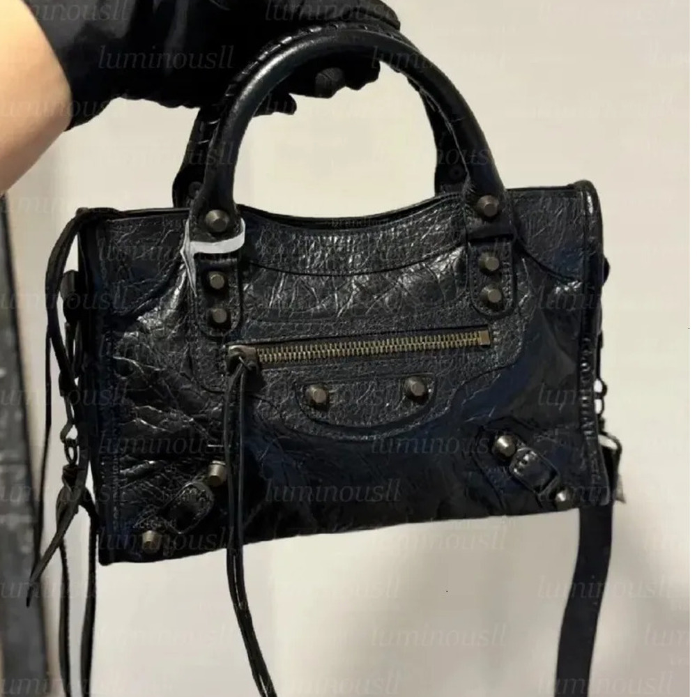 High Quality bag luxury city tote Vintage Le cagole Tassel Lady Real Leather handbag rodeo belair Designer Purse Shoulder Crossbody Motorcycle Bag