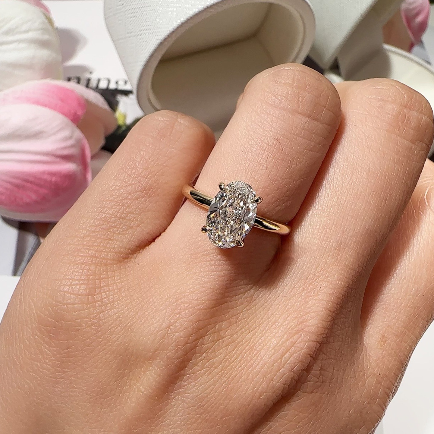 European And American Cross Border Ins Style Wedding Luxury Oval 8A Series Women's 18K Gold Plated Fashionable High End Versatile Diamond Ring