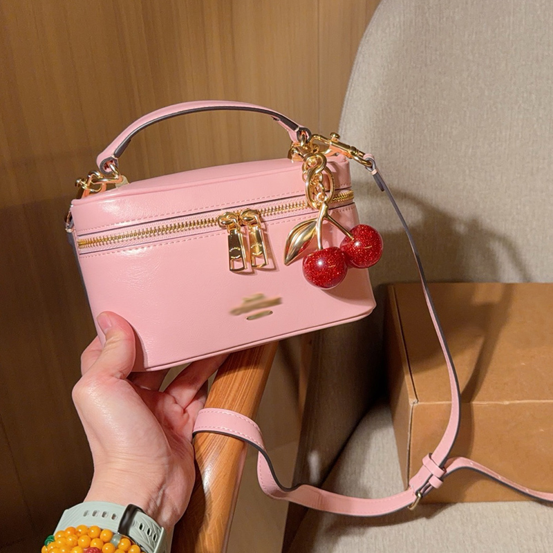 26ss Box Bag Designer Womens Classic Multi Functional Crossbody Bag Adjustable Shoulder Strap Printed Shoulder Bag Chain Commuter Handbag Makeup Bag