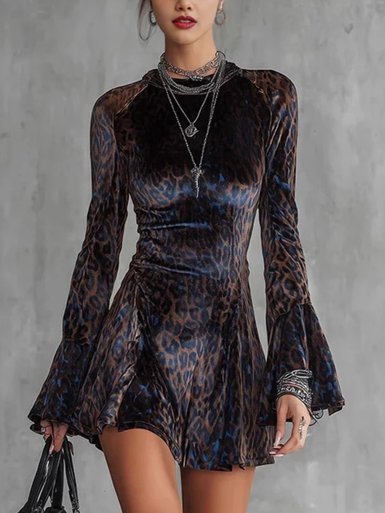 Spring Autumn Fashion Mini Dress Women O Neck Retro Flare Sleeve Elegant Party Dress 2026 Vintage Simple Slim Fit Ladies Dress 260709BJ
