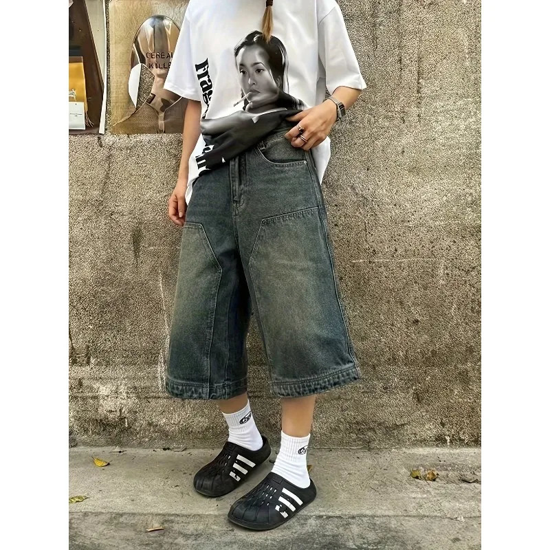 2026 Men American Retro Washed High Street Stitching Denim Shorts Mens Summer Wide Leg Distressed Loose Casual Cropped Pants Classic Style Unisex 26