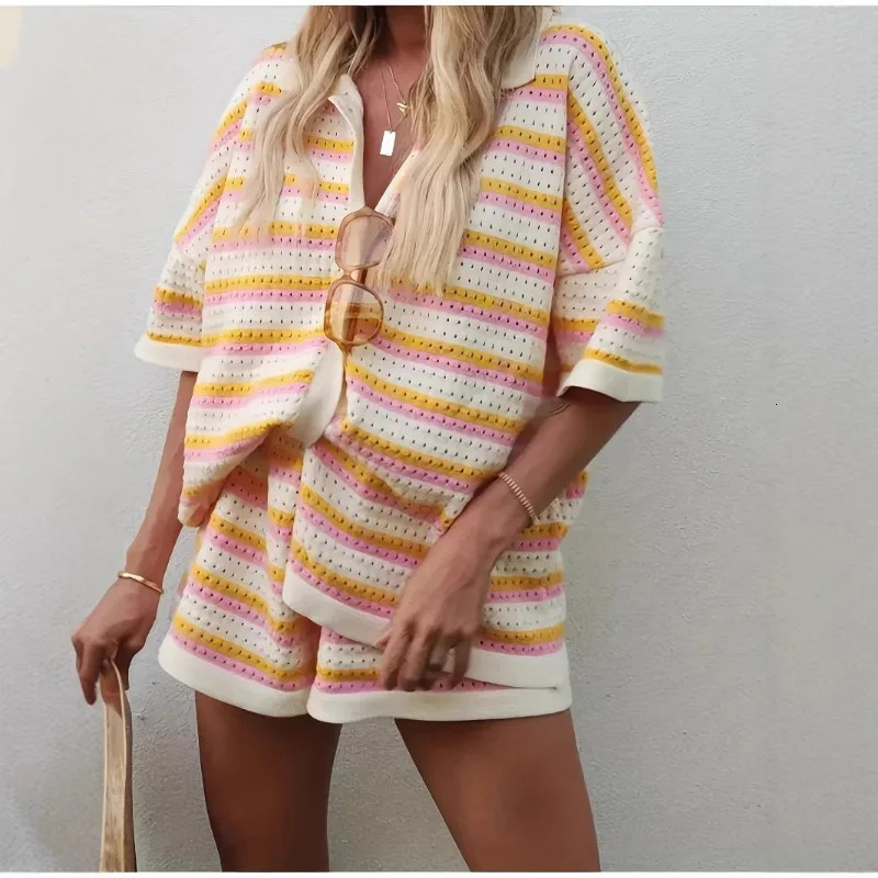 2025 Summer WomenS Hollow Striped Knitted 2 Pieces Set Short Sleeve Flip Collar Cardigan Single Breasted Casual Shorts Suits 260708BJ