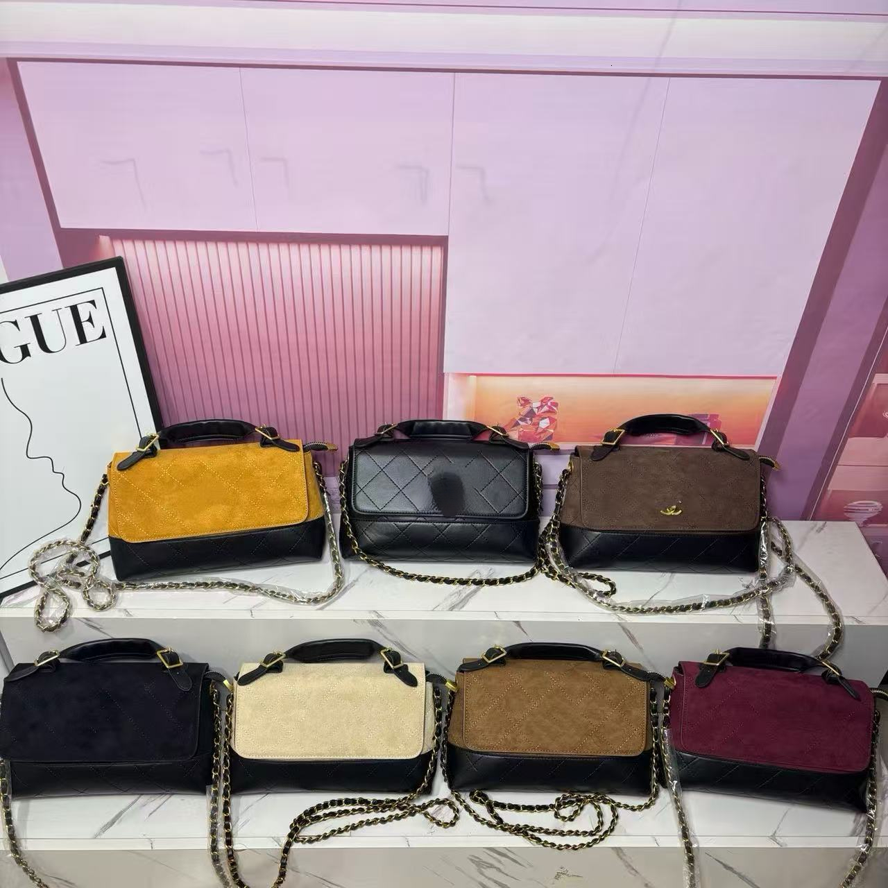 Designer Bag Double Letter Cc Small Fragrance Bobo Color Blocked Frosted Suede Flip Bag 2026 New Retro Versatile One Shoulder Hand-held Diamond G