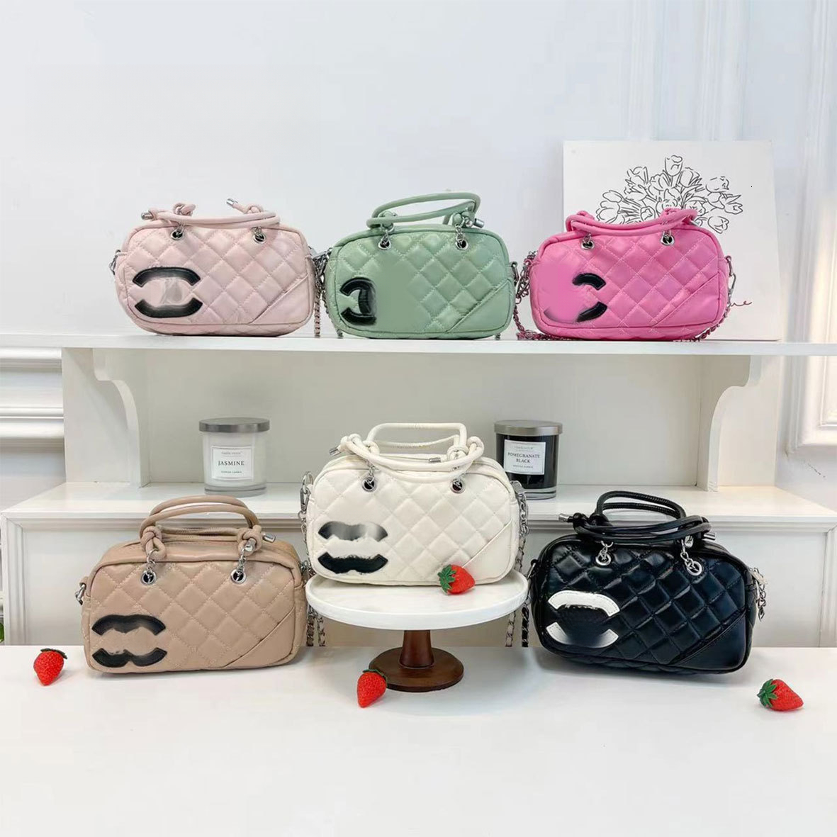 Sac de créateur, petit style de parfum CC à deux lettres, sac de bowling Kangpeng vintage, oreiller à grille de diamant à la mode, sac à bandouli