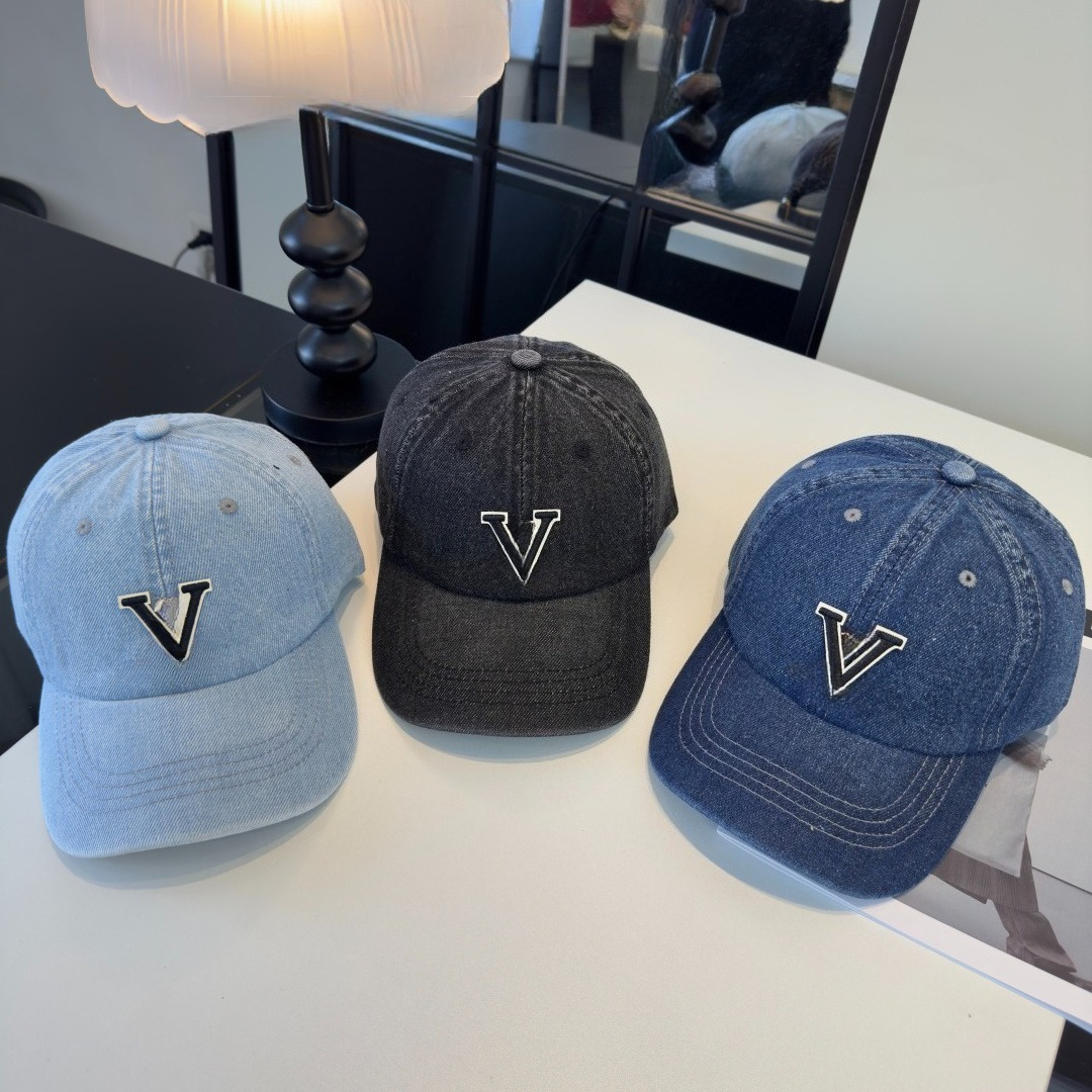 Luxe Visors Sport Hats 5 Colors Luxury Sun Hat Designer Spring Summer Casquette Visor Cap Summer Top Caps Unisex Adjustable Casual Beach Sun Hat Out