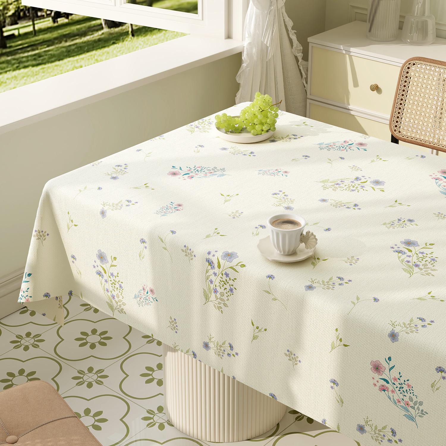 YL-38926 Custom Pastoral Style Spring Floral Tablecloth Waterproof, Oil-Proof, and Maintenance-Free; New Design Suitable for Dining and Coffee Table