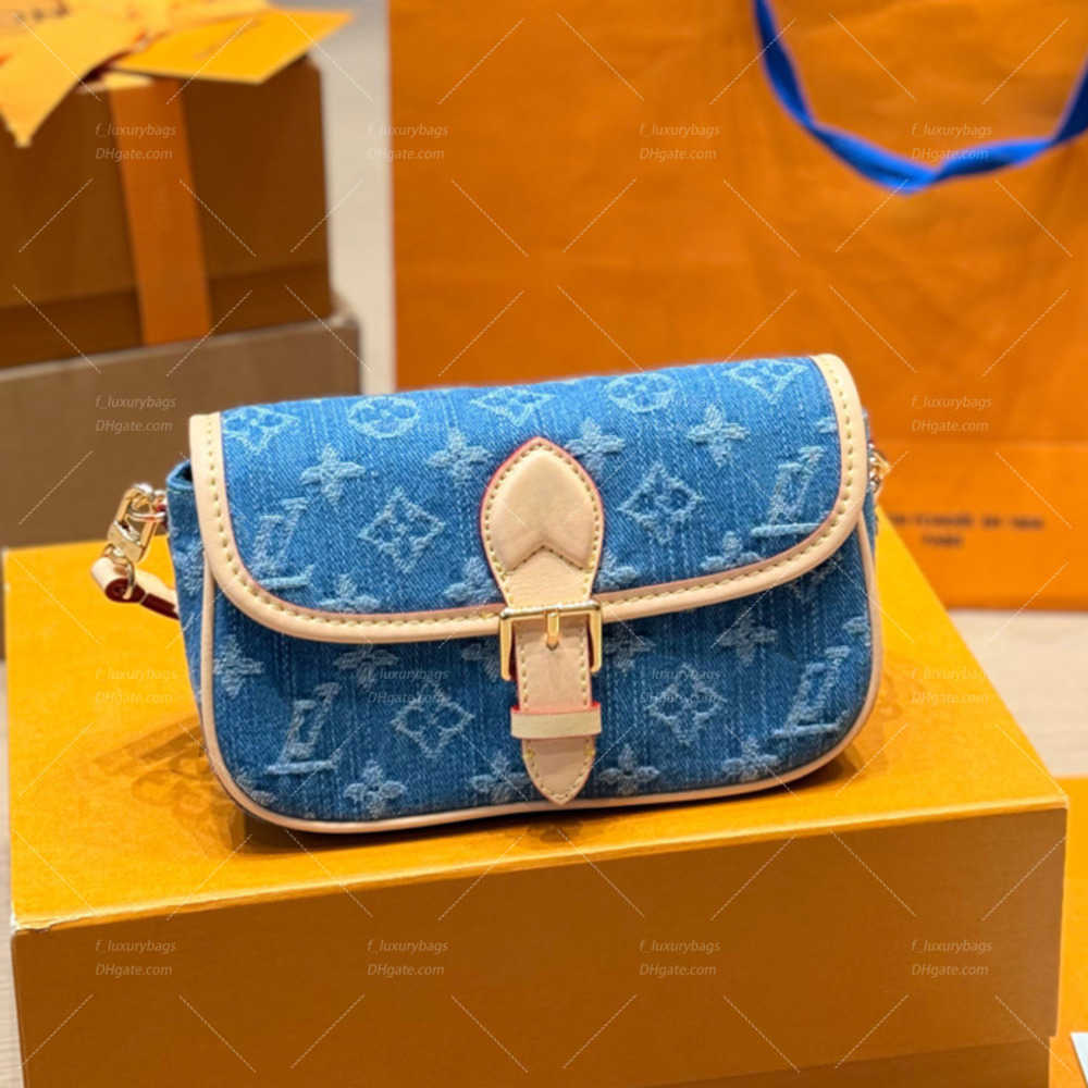 Shoulder Bags TOP Designer Bag Shoulder Bag Denim Luxury Women High Quality Denim Leather Edge Handbag Crossbody Bag Casual Denim Material Lightweig