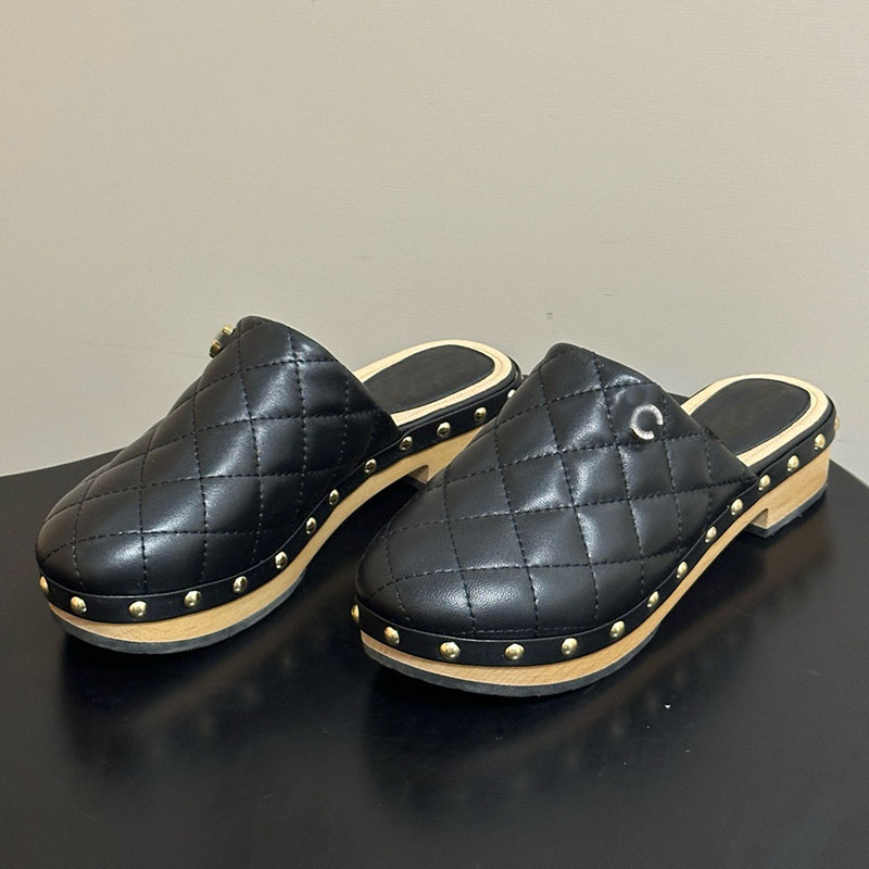 Spring Summer 2026 Sandals Designer Women Classic Diamond Grid Slippers Simple Fashion Original Letter Height Increase 4CM Counter Quality