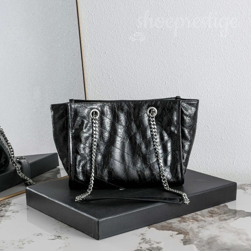 High-quality handcrafted, designer-inspired wrinkled leather shopping bag with tarnish-resistant thick gold chain hardware; multi-functional vint