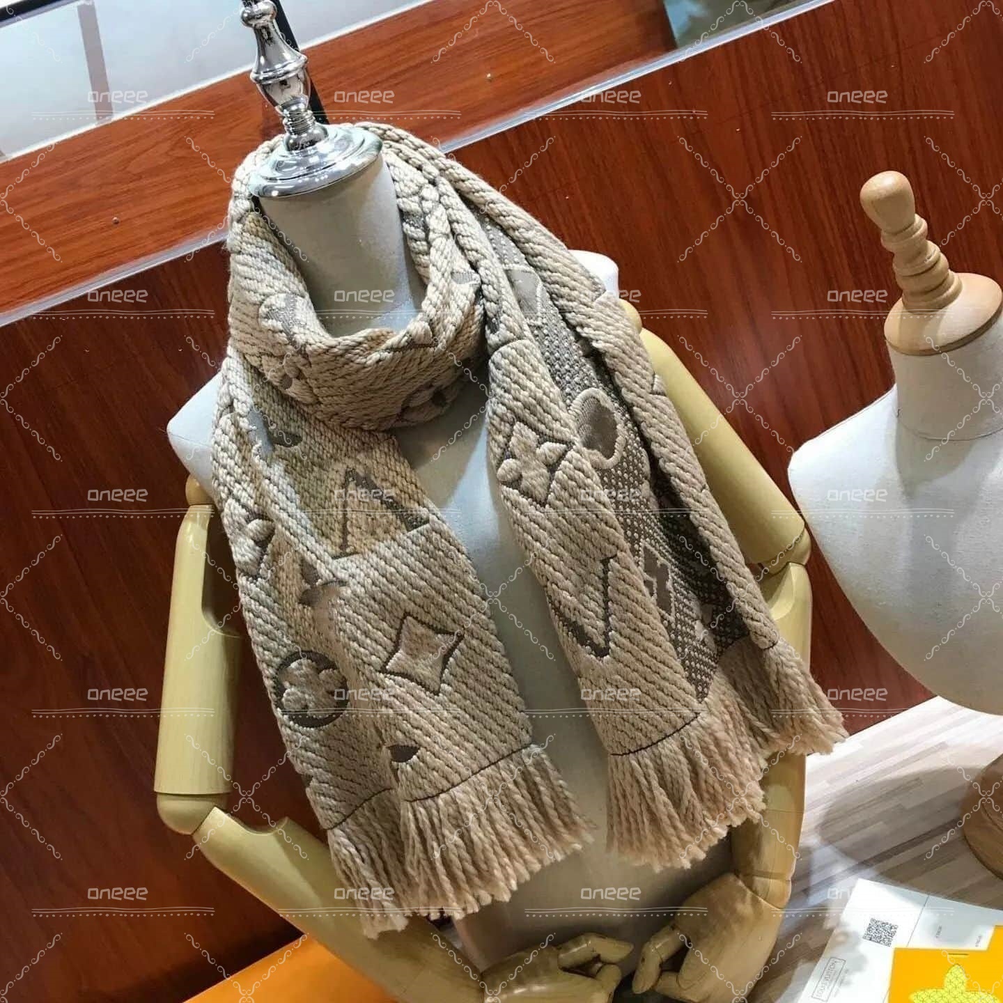 New Designer Set For Men Women Winter Cashmere Fashion Warm Cashmere Shawl Ring Pcheck Sciarpe Echarpe Luxury Pattern Warm Scarf