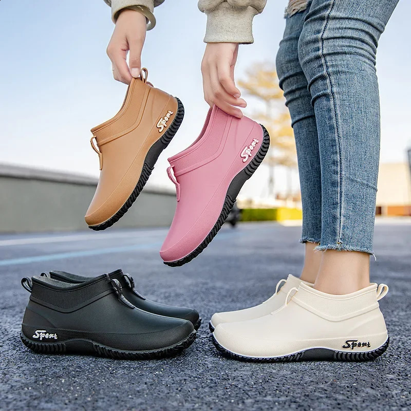 Casual Thick Bottomed Waterproof Outdoor Wear-Resistant Ladies Short Tube Water Shoes Daily Leisure Rain Boots for Women 260713BJ