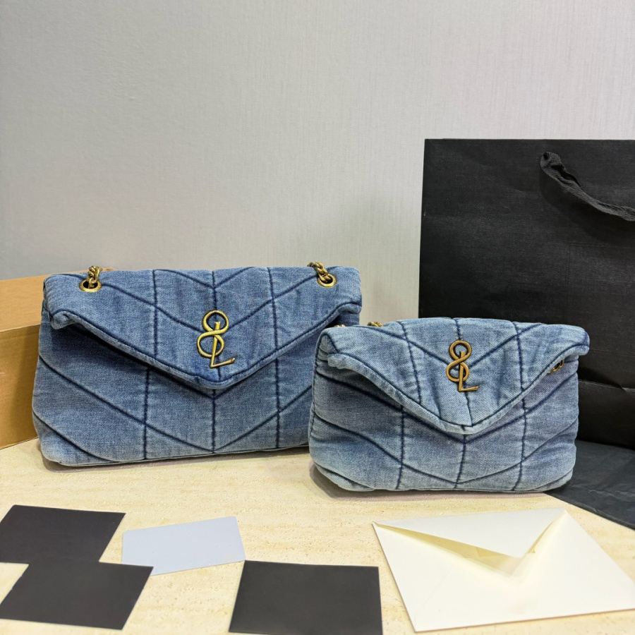 Designer Tote Luxury Bag Woman Cross Body Bags Fashion Letter Shoulder Bag Jean Leather Classic Bag Two Sizes Luxury Large Capacity Crossbody Bag