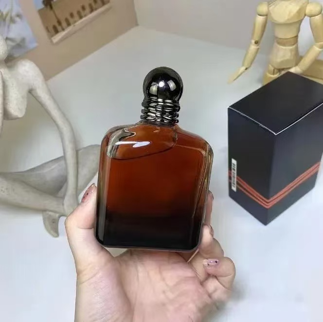 I want the Strong Series Designer Perfume Men Fragrance Stronger with You Absolutely Intense Eau De Parfum Man Cologne Spray Body Mist Fast Ship Hig