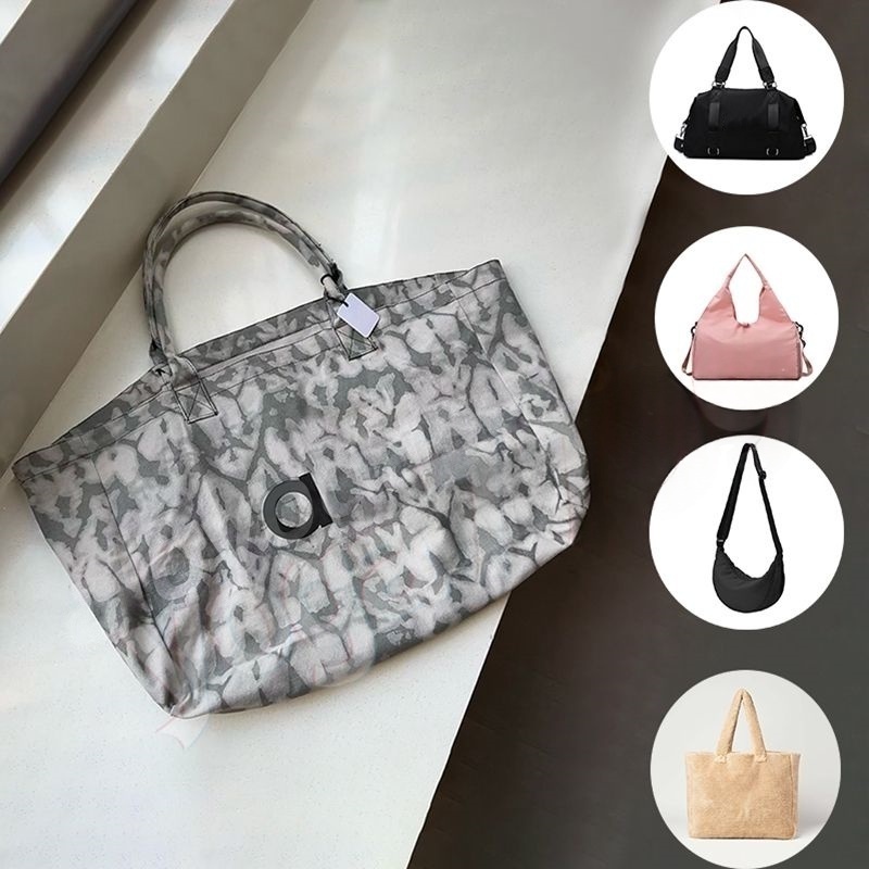 Designertassen Heren Dames Fiess Handheld Yoga Reistas met grote capaciteit voor korte afstanden Canvas draagtas Draagbare tas met droge dameskledin