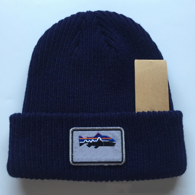 Beanie knitwear hat Winter bonnet Classic bonnet design leisure beanie hats womens Winter hat warm knitted hat fashion beanies for Gifts Nice