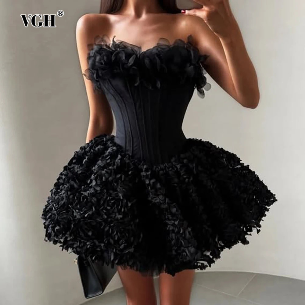 VGH Sexy 3D Floral Mini Dress for Women Sweetheart Neck Sleeveless Fish Bone Tunic Birthday Party Flirty Skirt Female Clothing 260714